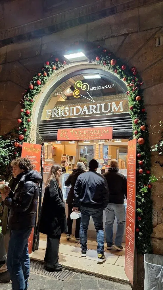 Frigidarium, Rome
