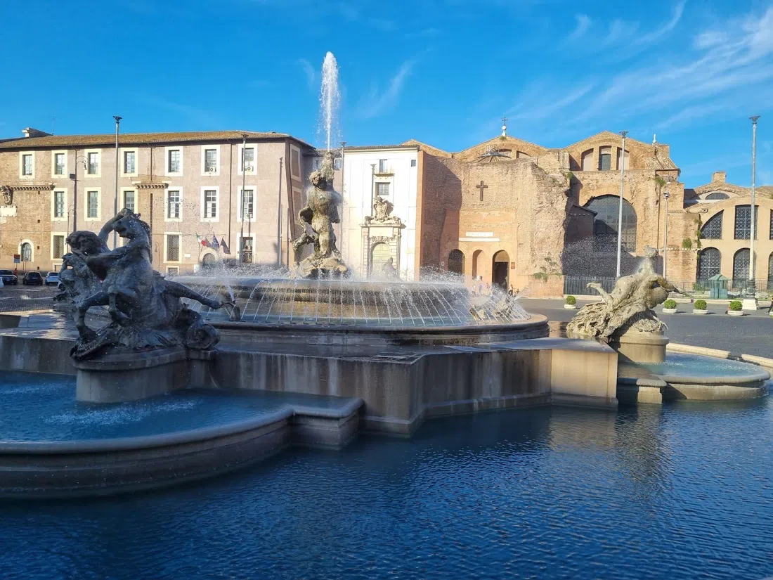 Fontana delle Naiadi (Piazza della Repubblica), Rome