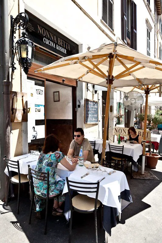 How Rome's Jewish Ghetto Keeps Its Kitchen Alive